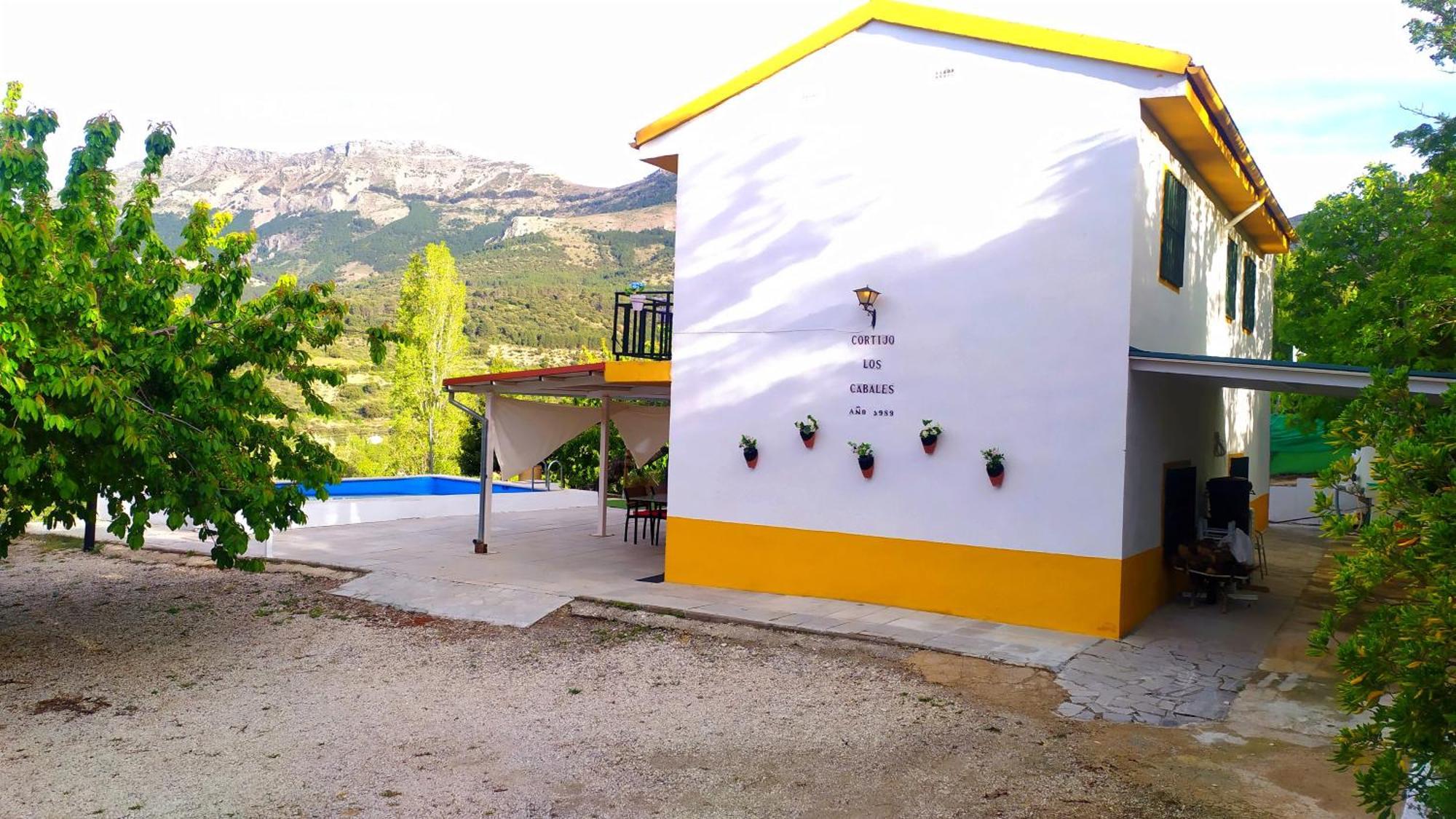 Los Cabales Torres  Luaran gambar